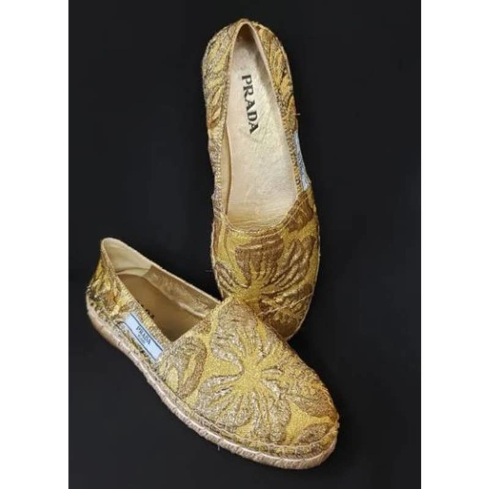 Prada Cloquet Ibiscus Gold Floral Embroidered Espadrille Flats Shoes- Size 7.5